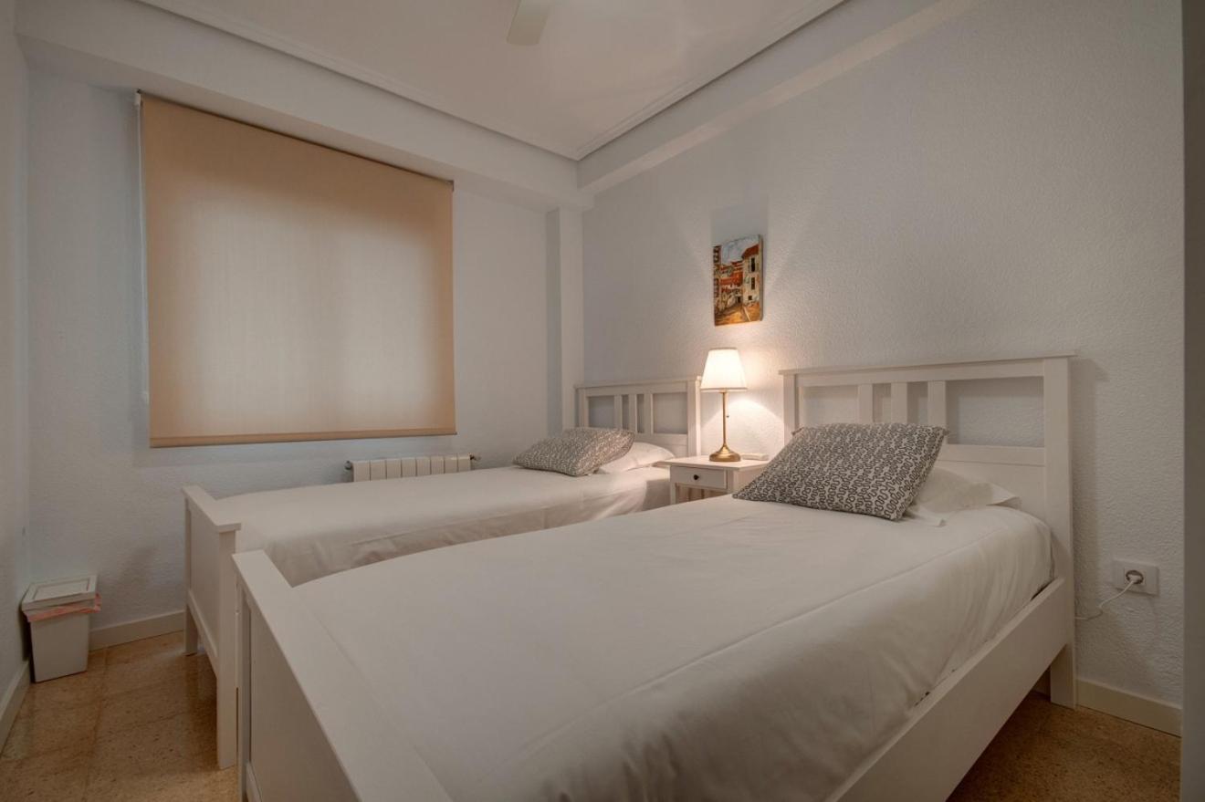 Appartement Beds & Breaks Ferrero à Valence Extérieur photo